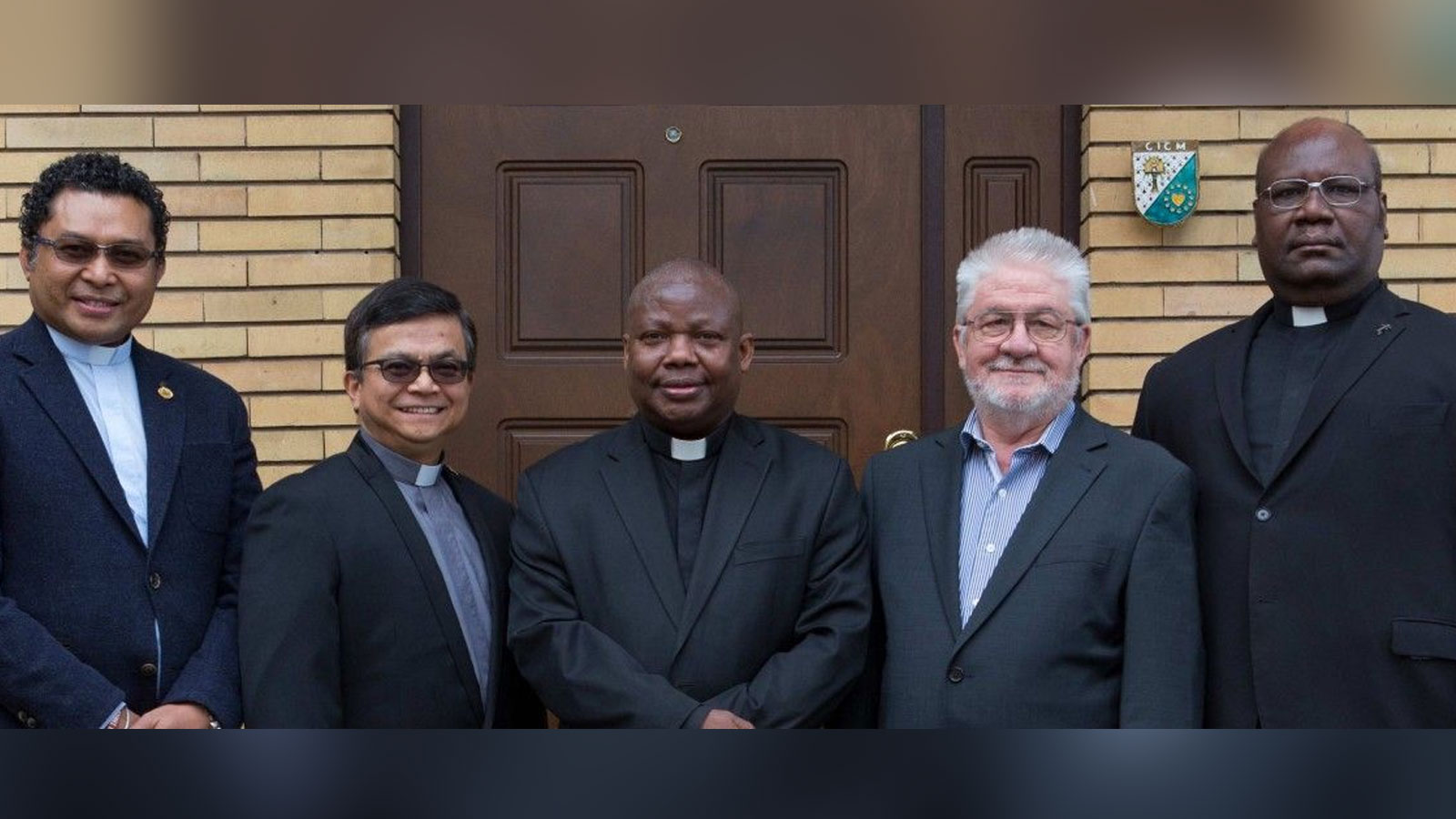 Photo officielle des membres du Gouvernement général